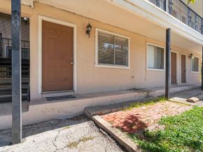1010 W 23rd ST 4, Austin TX 78705