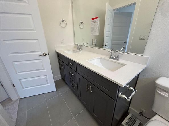 200 W 56th ST 1104, Austin TX 78751