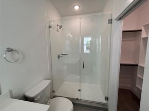 200 W 56th ST 1104, Austin TX 78751