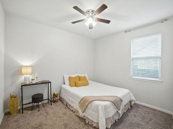 324 Mountain Valley ST, Georgetown TX 78628