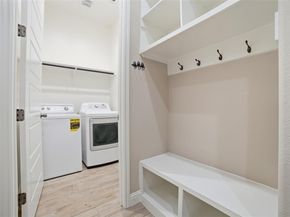 5200 Cornflower DR, Austin TX 78739