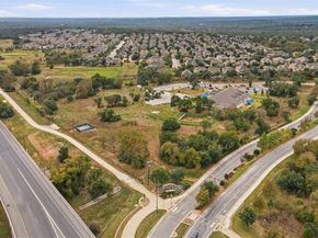 5200 Cornflower DR, Austin TX 78739