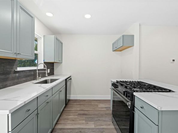 9417 N Creek DR, Austin TX 78753