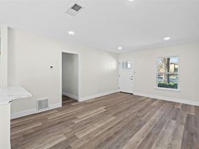 9417 N Creek DR, Austin TX 78753