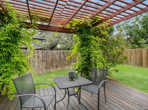 8105 Washita DR, Austin TX 78749