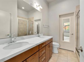 1702 S Lamar BLVD 30, Austin TX 78704