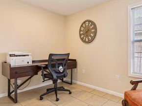 803 E 3rd ST, Georgetown TX 78626