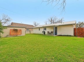 803 E 3rd ST, Georgetown TX 78626