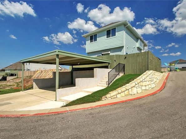 9615 Morning Iris DR, Manor TX 78653