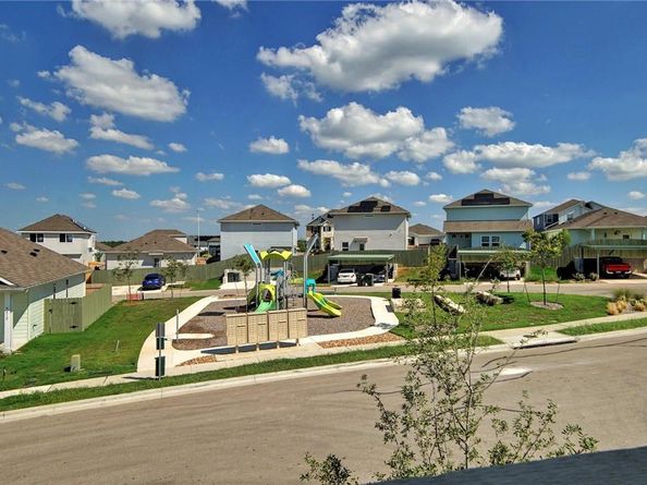 9615 Morning Iris DR, Manor TX 78653