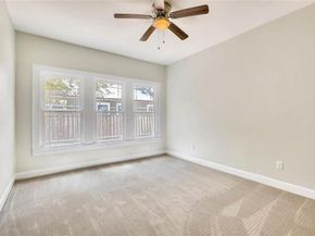 906 E 38 1/2 St, Austin TX 78751