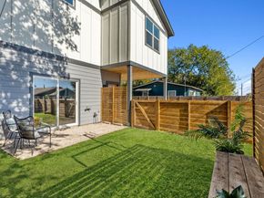 304 BLACKSON Ave A, Austin TX 78752