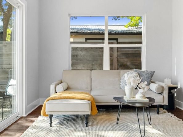 304 BLACKSON Ave A, Austin TX 78752