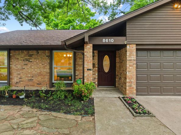 8610 Melshire DR, Austin TX 78757