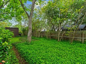 8610 Melshire DR, Austin TX 78757