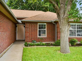 2309 Sycamore TRL