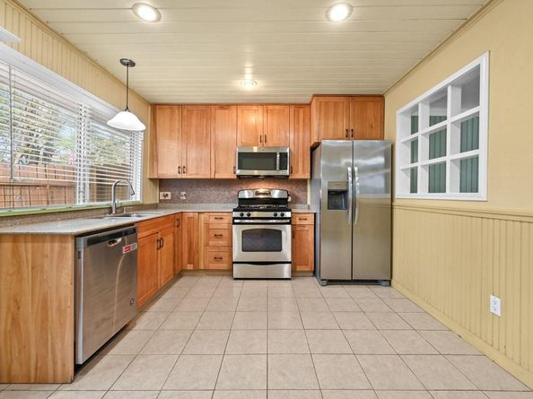 5920 Little Creek TRL, Austin TX 78744