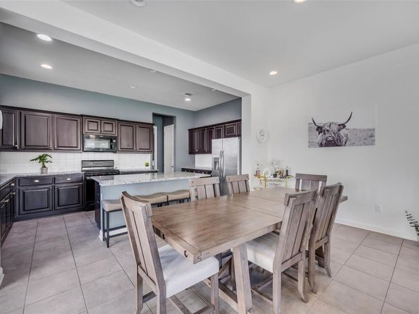 1612 Arcilla ST, Austin TX 78741