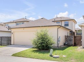 1612 Arcilla ST, Austin TX 78741