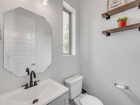 1612 Arcilla ST, Austin TX 78741