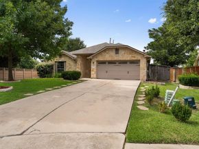 802 Meadow Bluff CT, Round Rock TX 78665