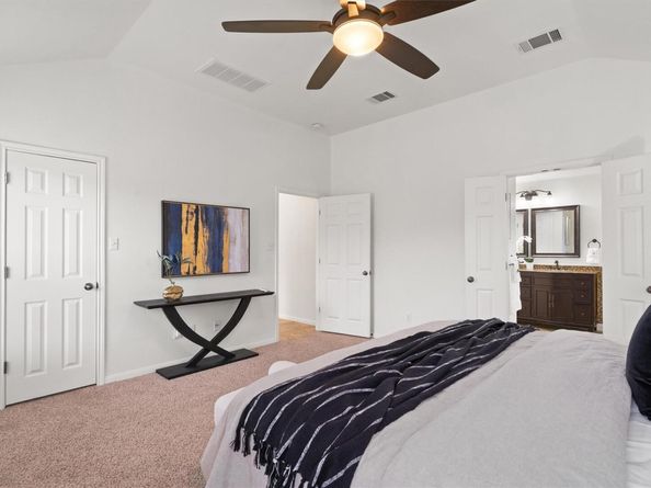802 Meadow Bluff CT, Round Rock TX 78665