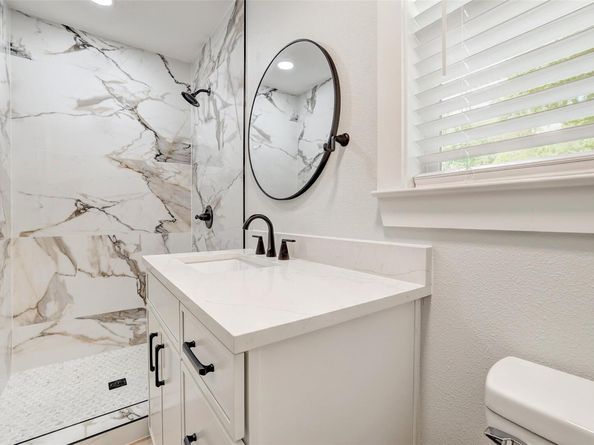 5813 Breezewood DR, Austin TX 78745