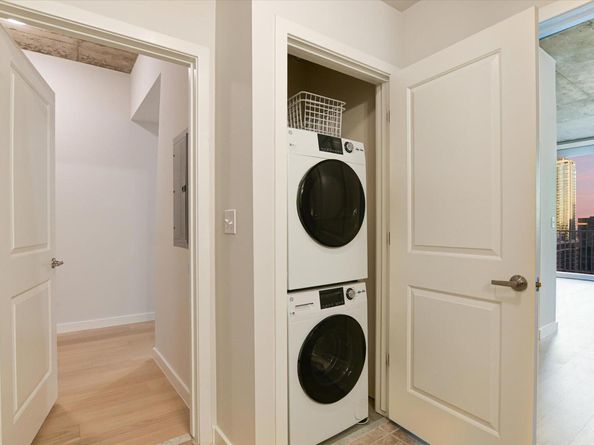 360 Nueces ST 3207, Austin TX 78701