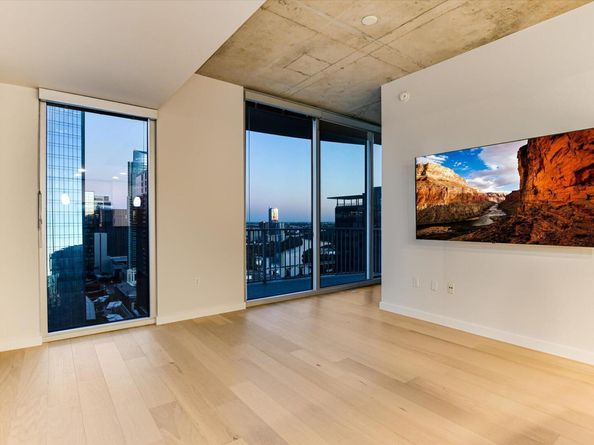 360 Nueces ST 3207, Austin TX 78701