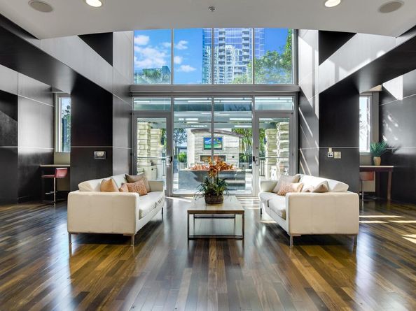 360 Nueces ST 3207, Austin TX 78701