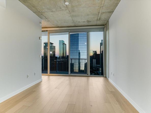 360 Nueces ST 3207, Austin TX 78701