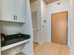 360 Nueces ST 3207, Austin TX 78701