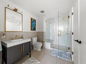 70 Rainey ST 2106, Austin TX 78701