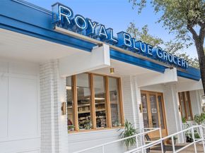 1719 Spyglass DR 12, Austin TX 78746