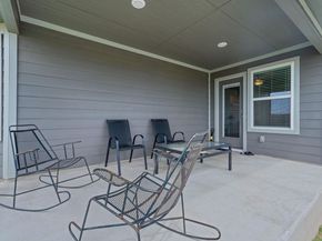 601 S Loriner WAY, Liberty Hill TX 78642