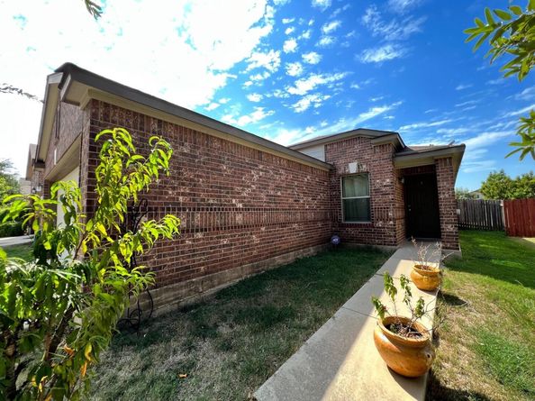 8924 Edmundsbury DR, Austin TX 78747