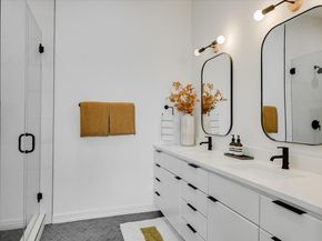 410 W Alpine RD 3, Austin TX 78704