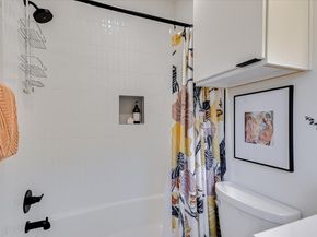 410 W Alpine RD 3, Austin TX 78704