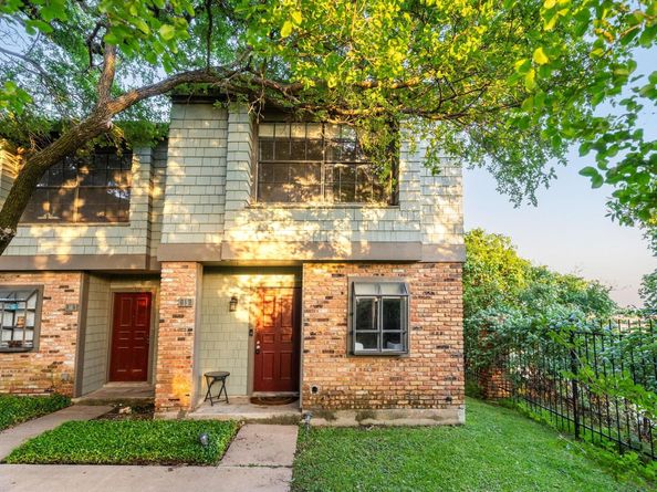 7122 Wood Hollow DR 13, Austin TX 78731