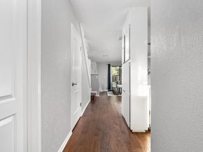 7122 Wood Hollow DR 13, Austin TX 78731