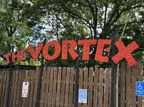 2401 Manor RD 232, Austin TX 78722