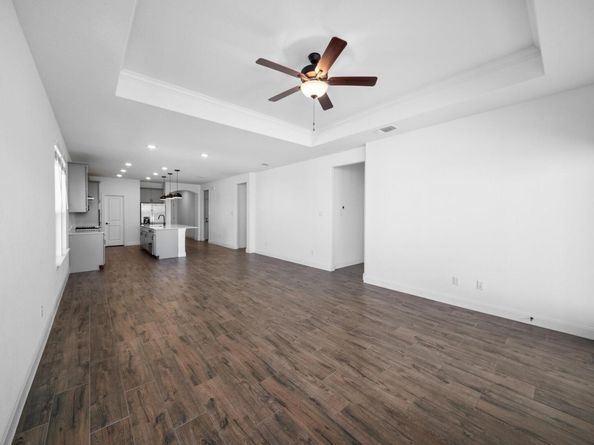 141 Bennington DR, Liberty Hill TX 78642