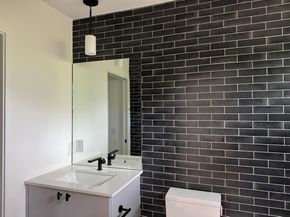 1603 Chelsea LN 1, Austin TX 78704
