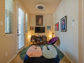 6717 Blarwood DR, Austin TX 78745