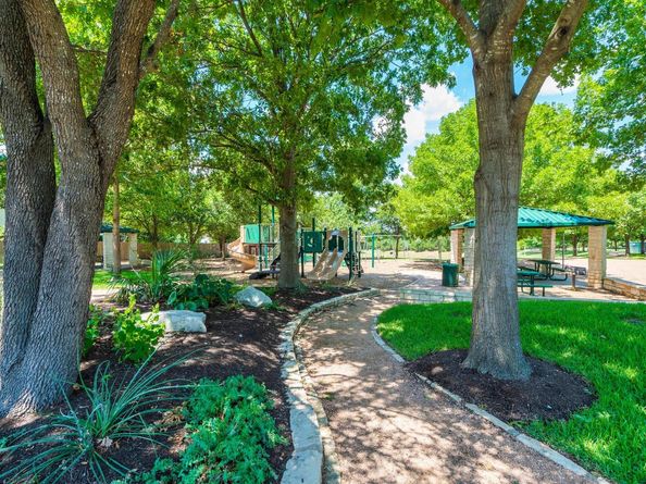 17520 Klamath Falls DR, Round Rock TX 78681