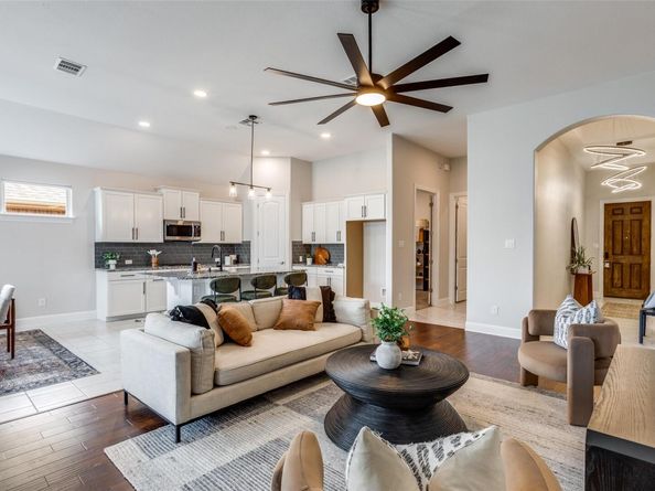 20028 Rhiannon LN, Pflugerville TX 78660