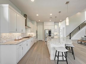 11625 Lake Stone DR 66, Austin TX 78738