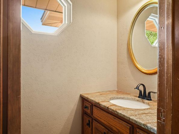 176 Logan Ranch RD, Georgetown TX 78628