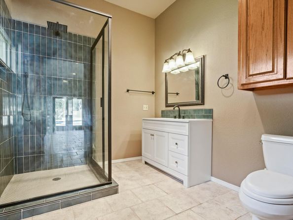 176 Logan Ranch RD, Georgetown TX 78628