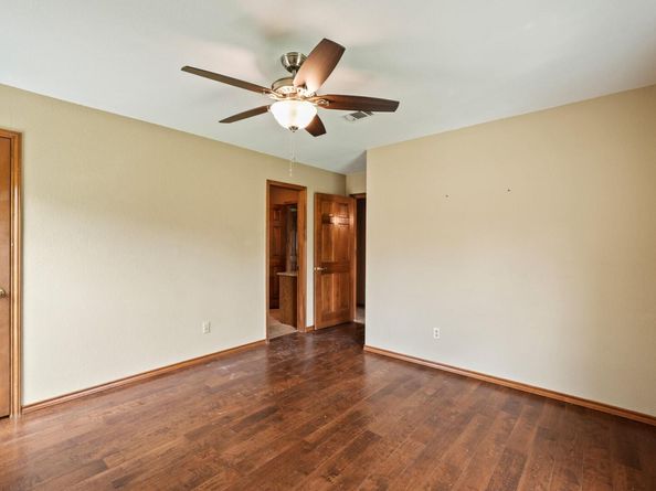 176 Logan Ranch RD, Georgetown TX 78628